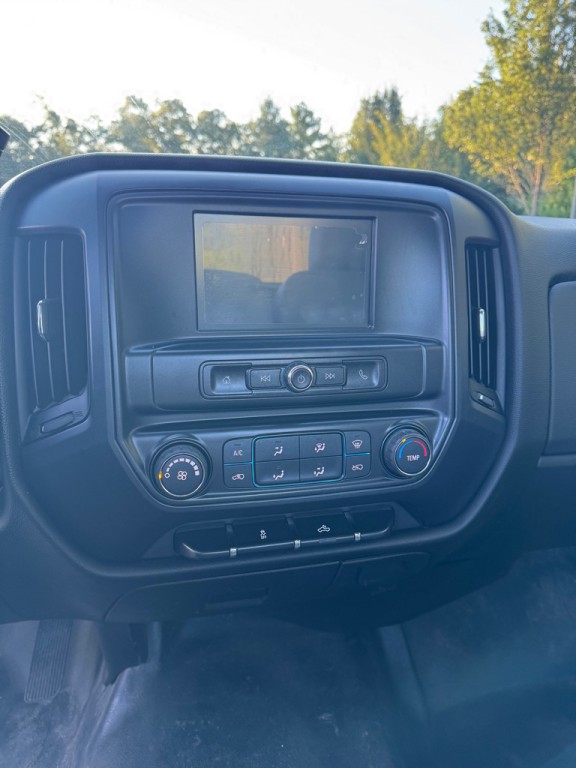 2017 GMC Sierra Image 24