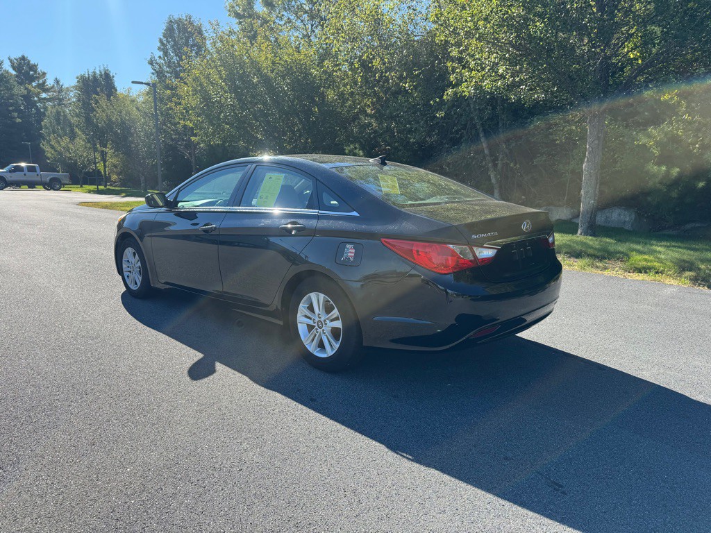 2013 Hyundai Sonata Image 3