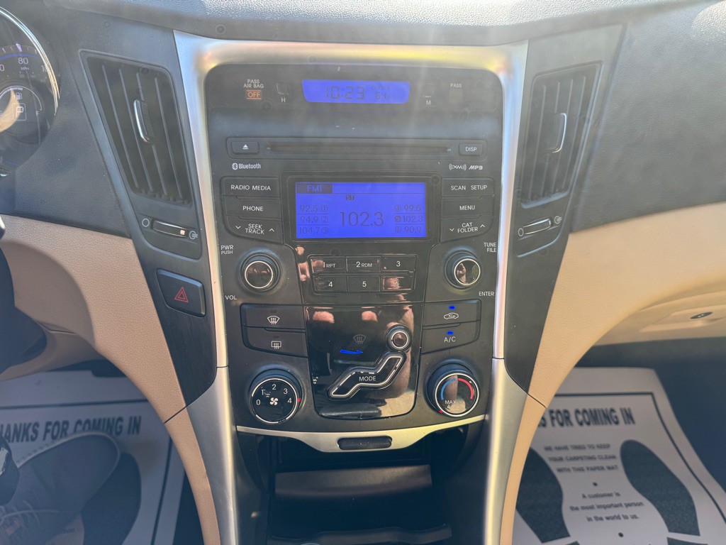 2013 Hyundai Sonata Image 11