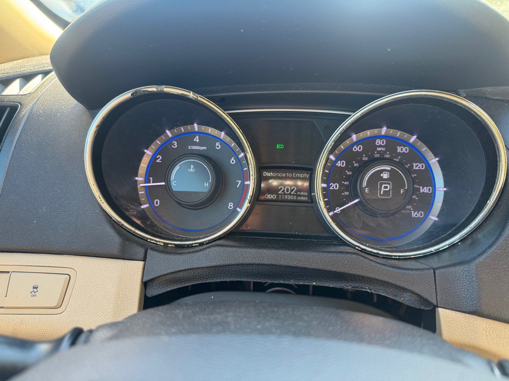 2013 Hyundai Sonata Image 14