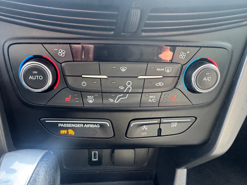 2017 Ford Escape Image 13