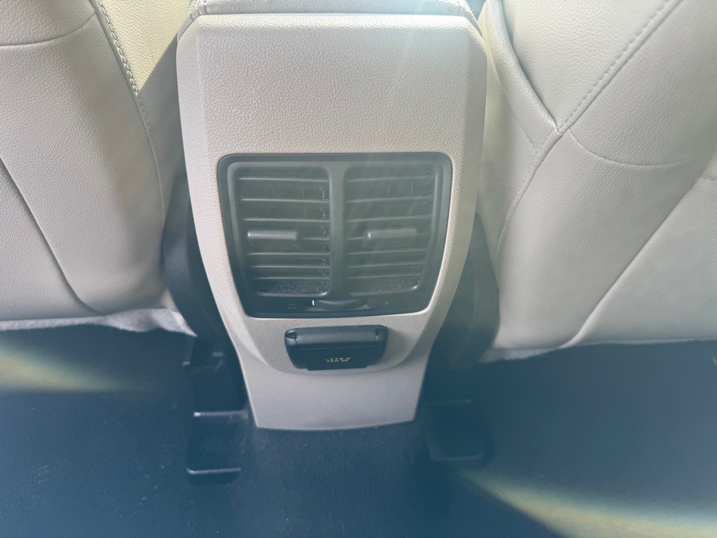 2017 Ford Escape Image 16