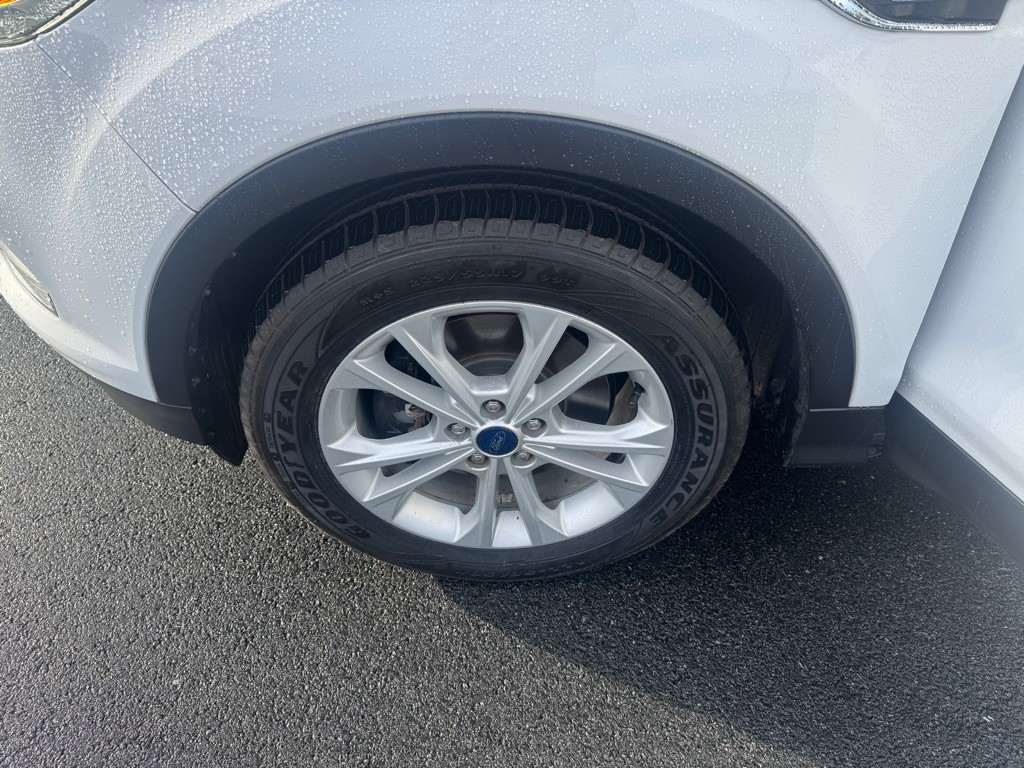 2017 Ford Escape Image 17