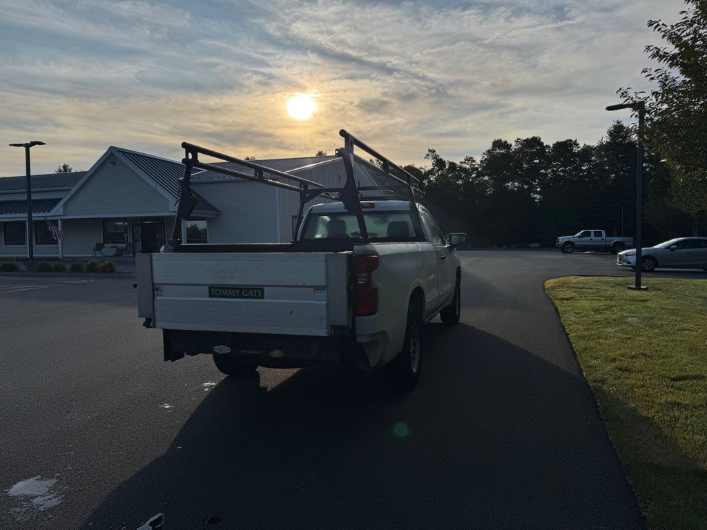 2019 Chevrolet Silverado 1500 Image 8