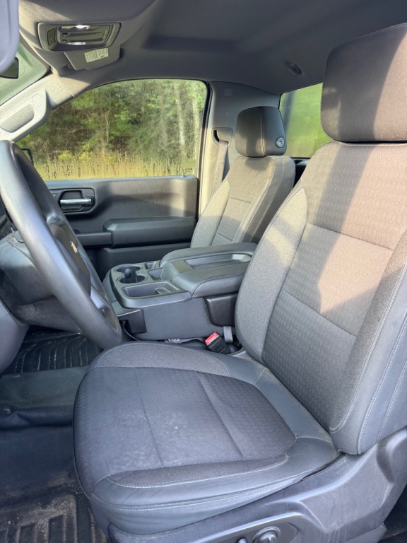 2019 Chevrolet Silverado 1500 Image 12