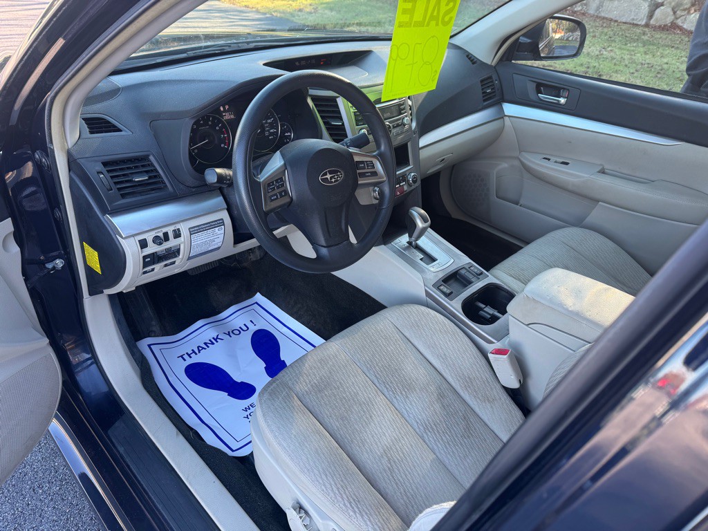 2012 Subaru Legacy Image 7