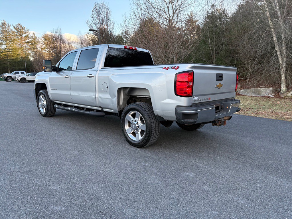 2019 Chevrolet Silverado 1500 Image 3