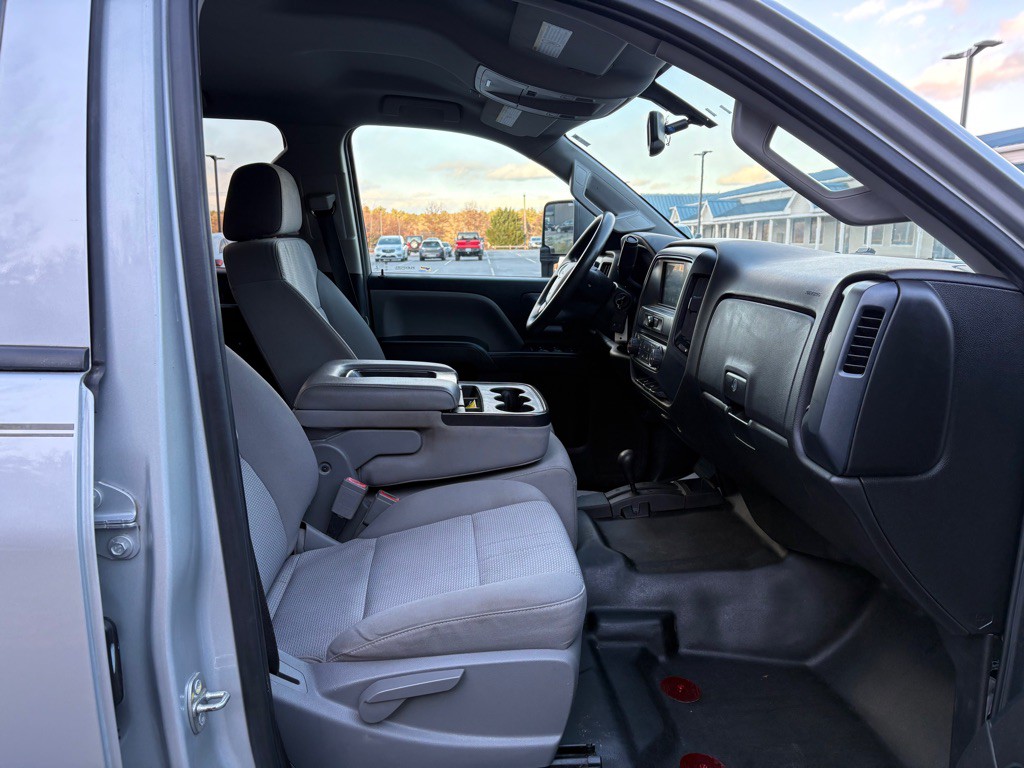 2019 Chevrolet Silverado 1500 Image 7