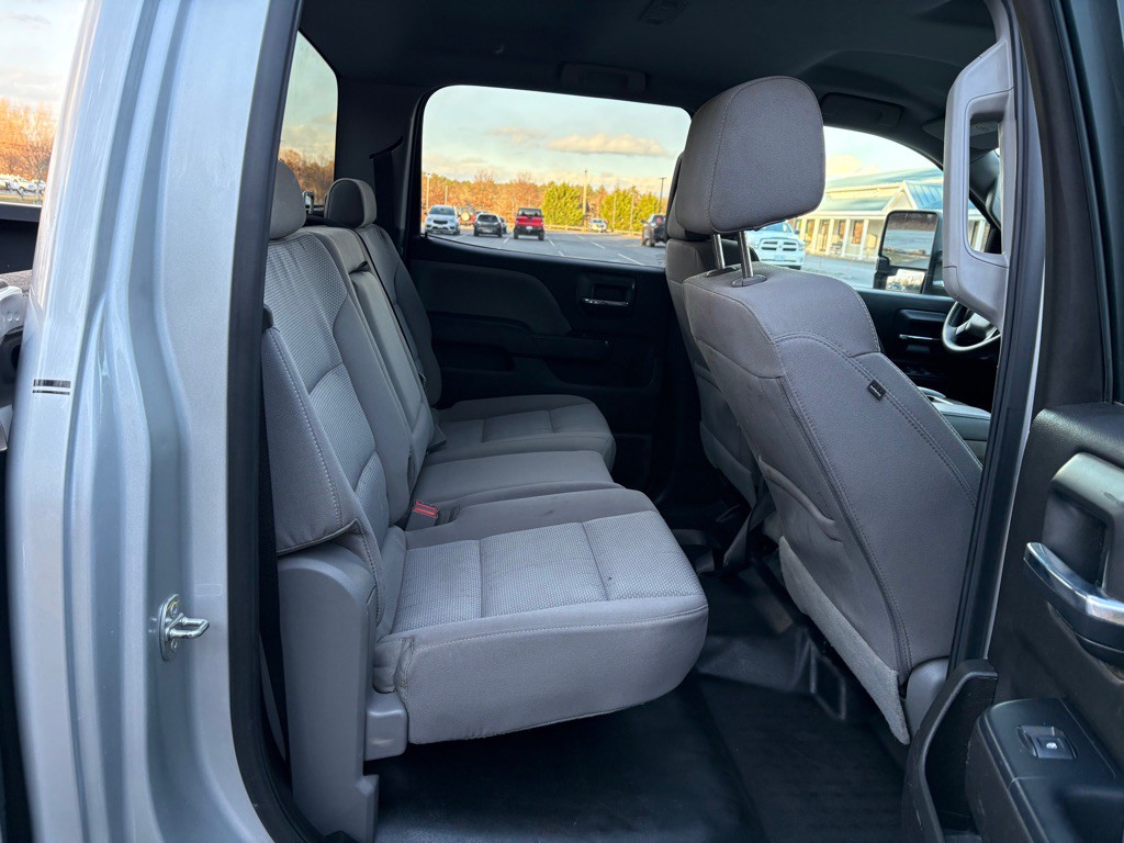 2019 Chevrolet Silverado 1500 Image 9