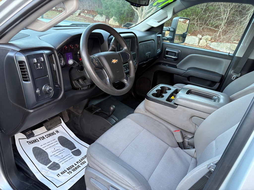 2019 Chevrolet Silverado 1500 Image 12