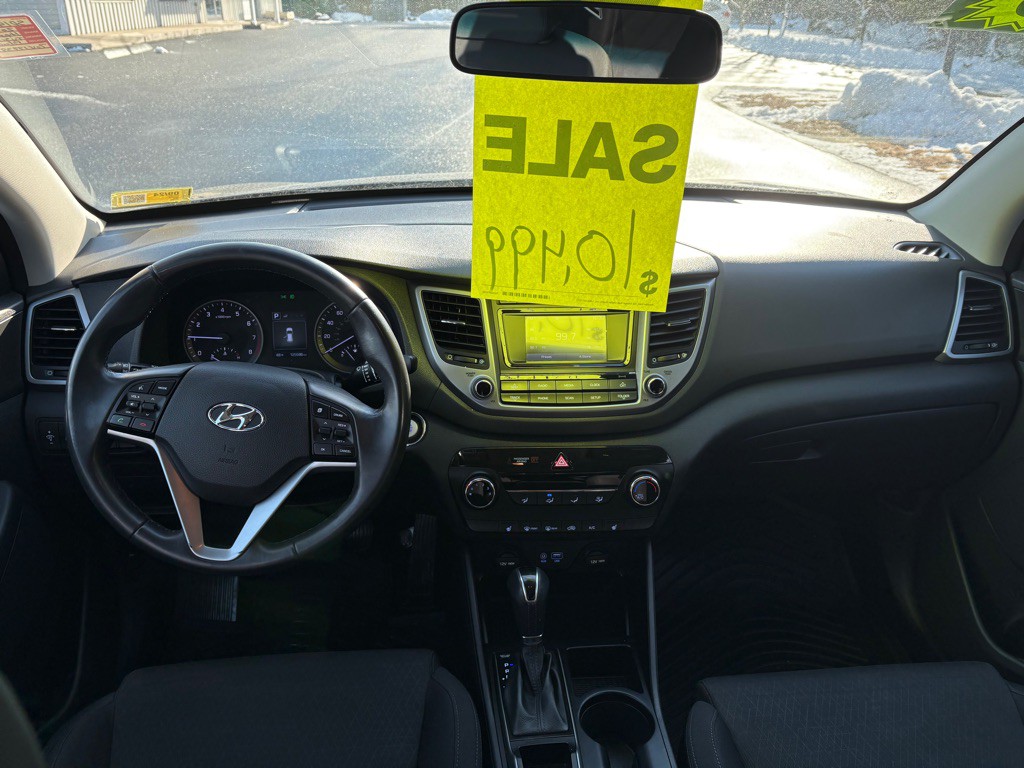 2016 Hyundai Tucson Image 10