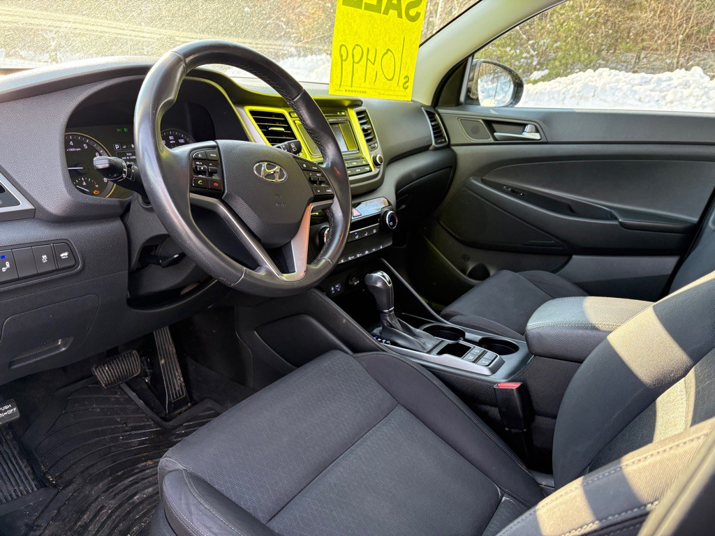 2016 Hyundai Tucson Image 11