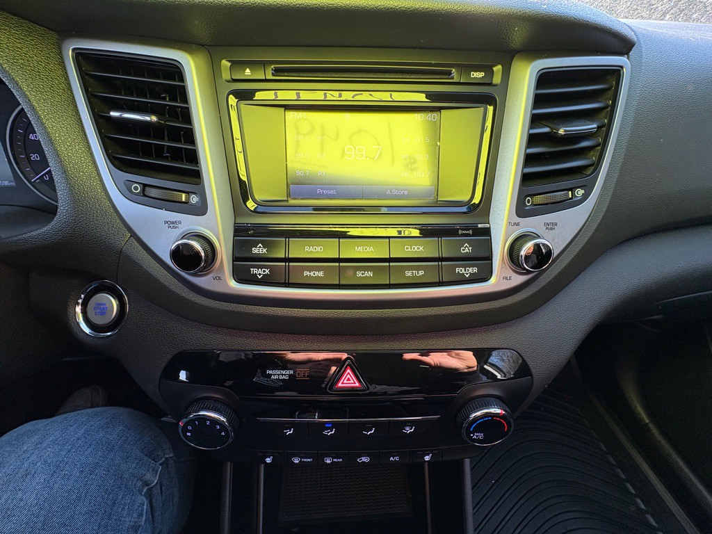 2016 Hyundai Tucson Image 13