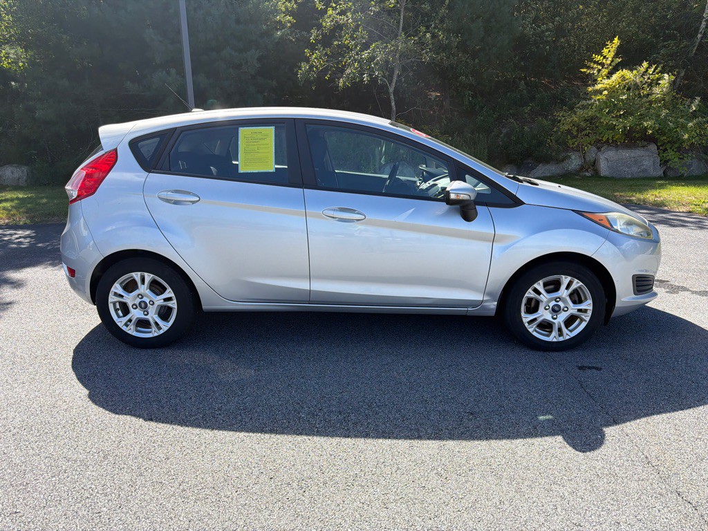 2016 Ford Fiesta Image 4