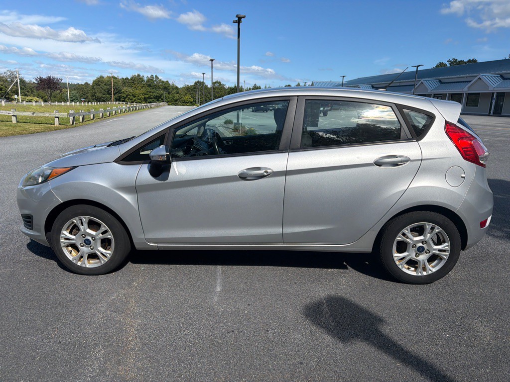 2016 Ford Fiesta Image 8