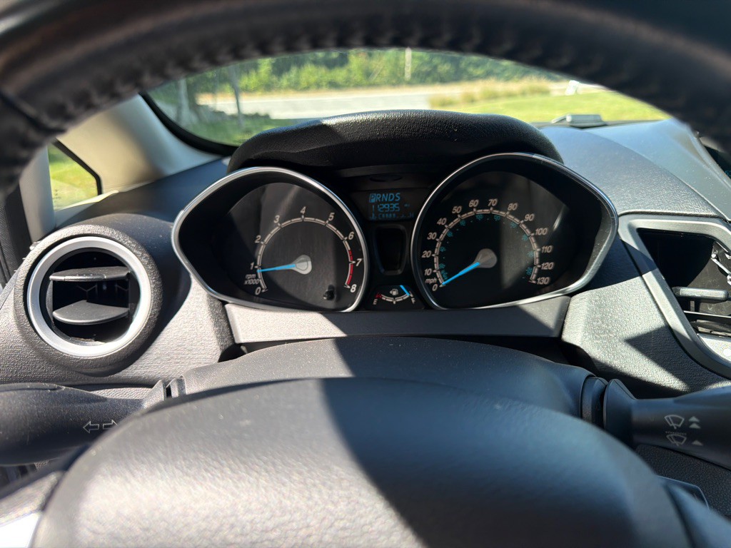 2016 Ford Fiesta Image 14