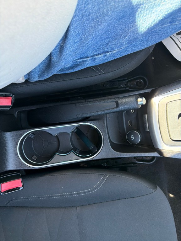 2016 Ford Fiesta Image 19