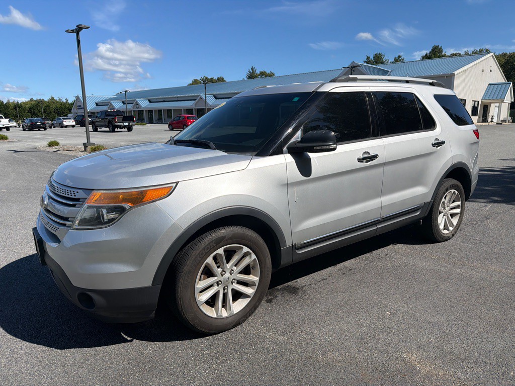 2014 Ford Explorer Image 1