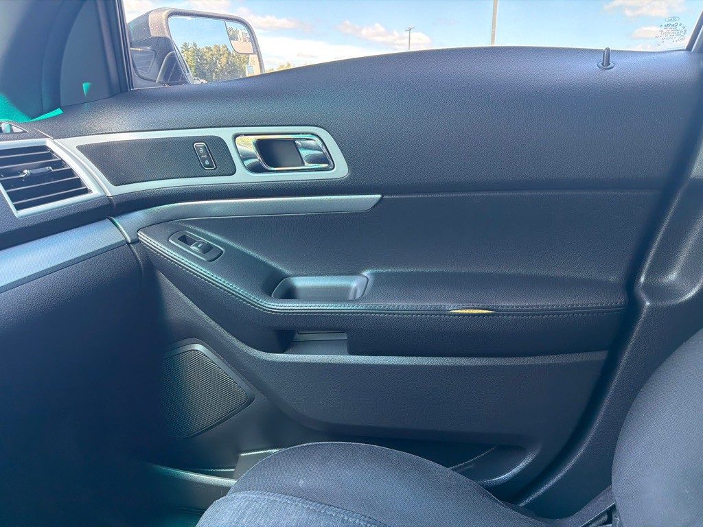 2014 Ford Explorer Image 27