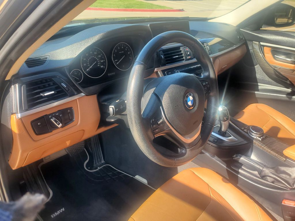 2015 BMW 3 Series Image 8