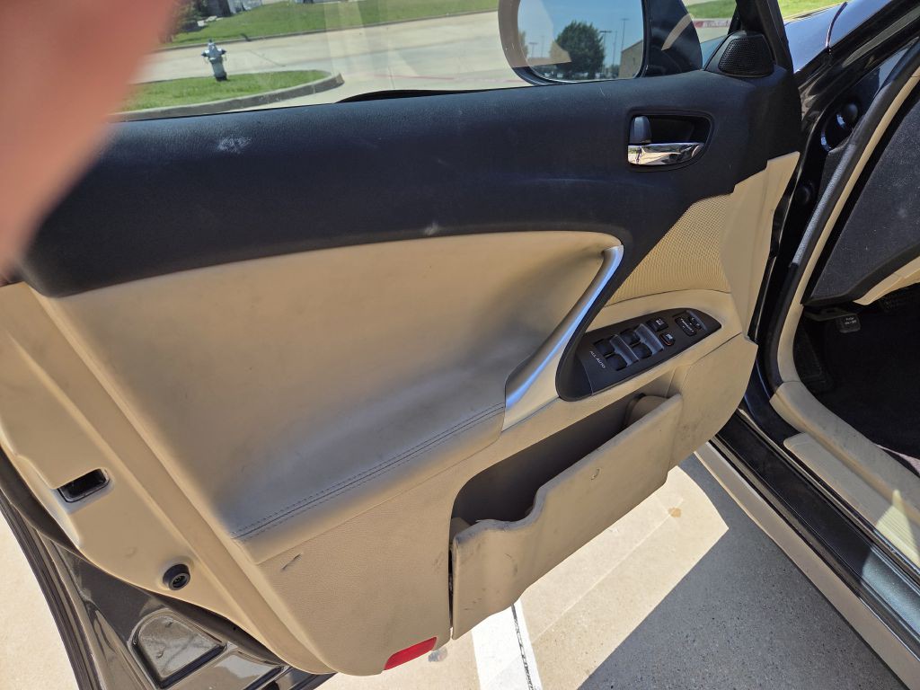2008 Lexus IS Image 10