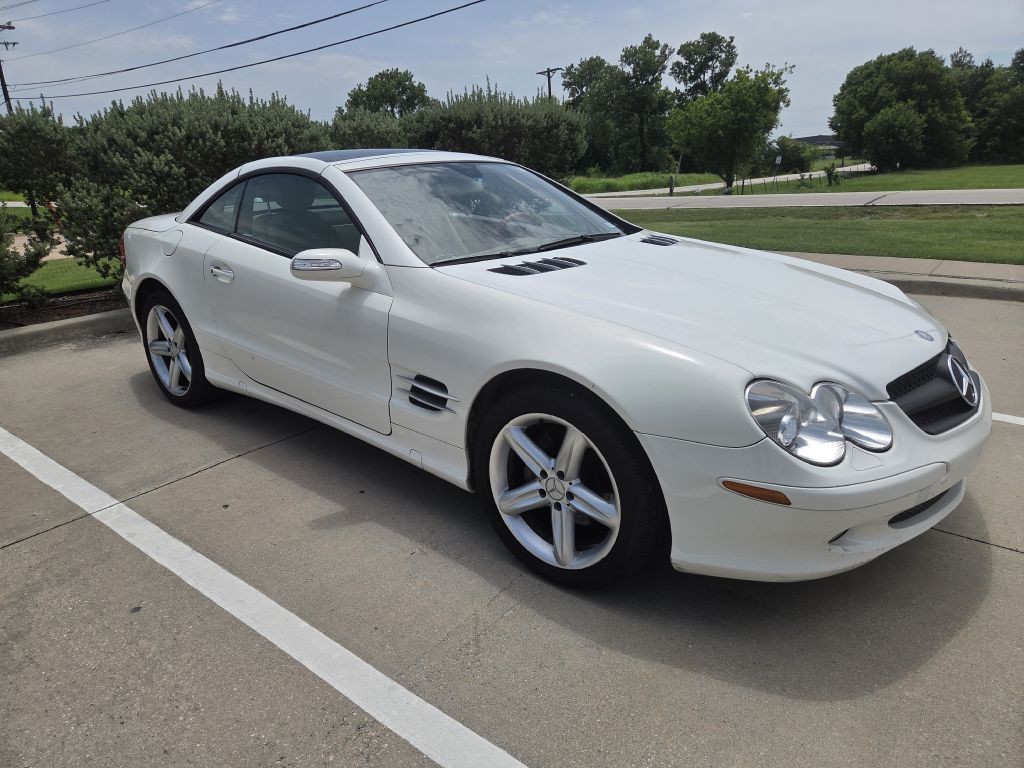 2005 Mercedes-Benz SL-Class Image 3