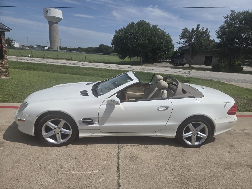 2005 Mercedes-Benz SL-Class Image 10