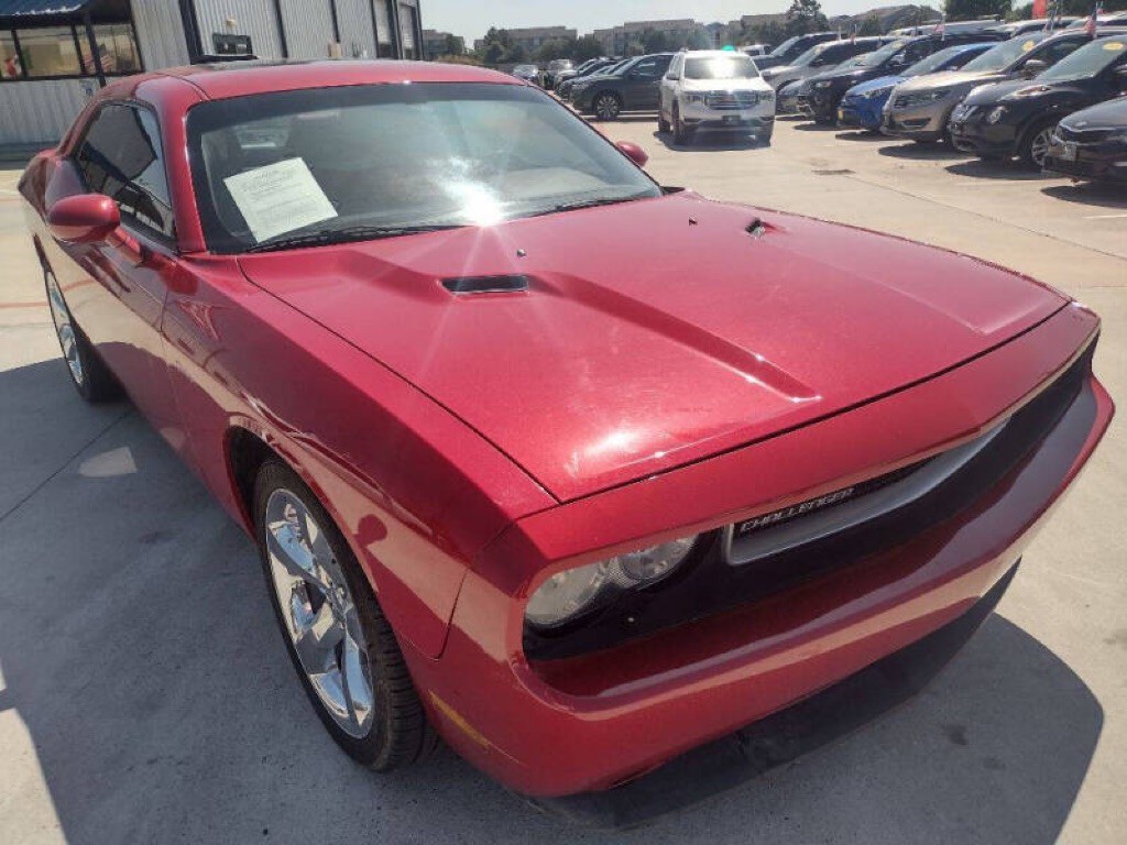 2013 Dodge Challenger Image 3