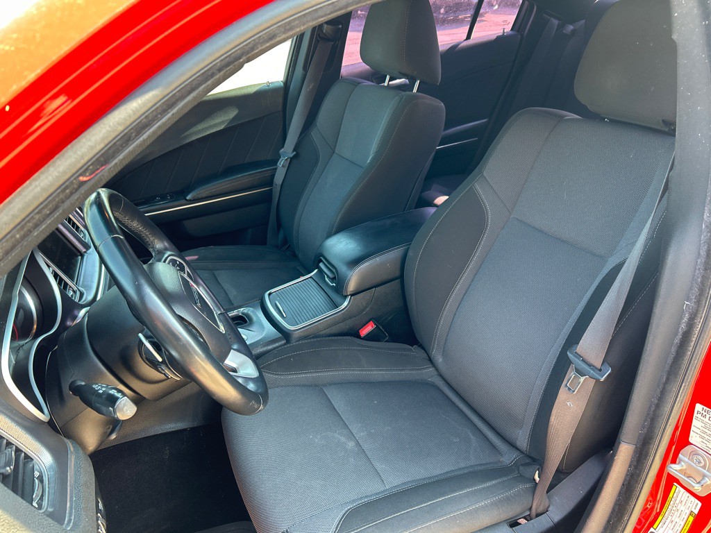 2016 Dodge Charger Image 10