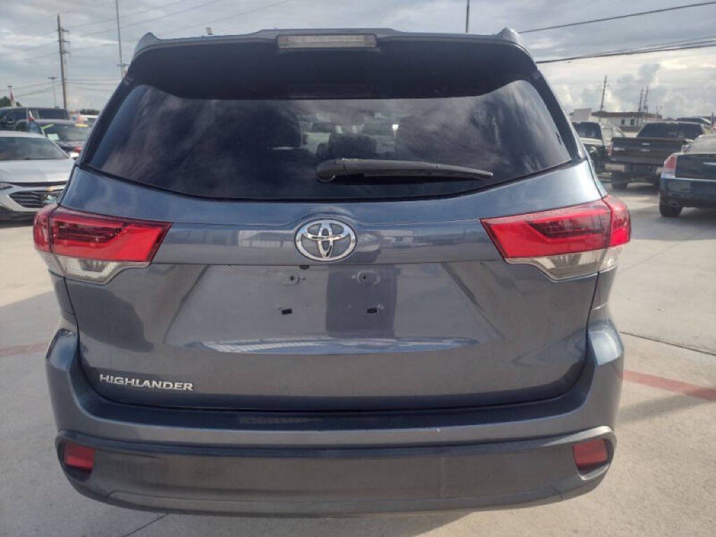 2019 Toyota Highlander Image 6