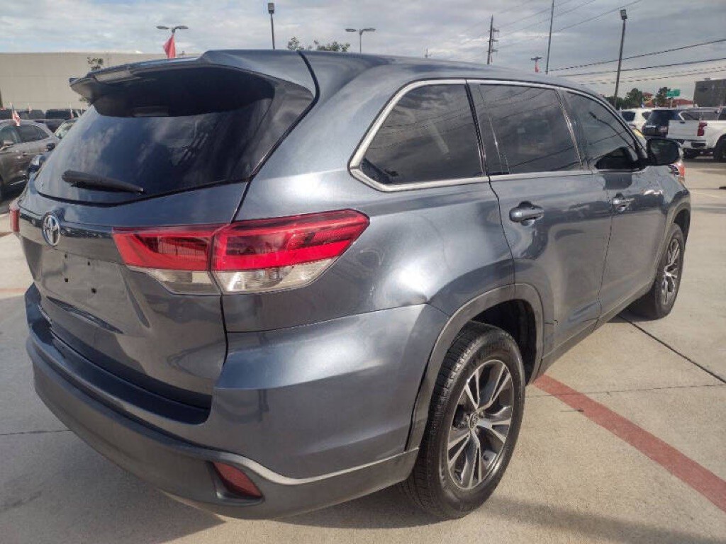 2019 Toyota Highlander Image 7