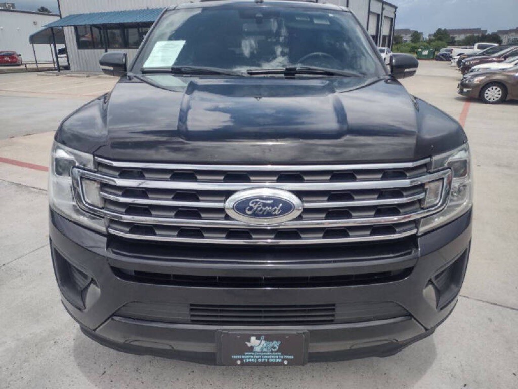 2020 Ford Expedition Image 2