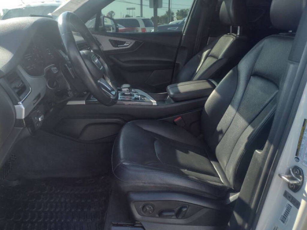 2018 Audi Q7 Image 17