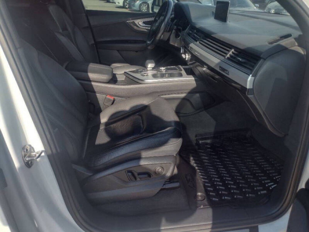 2018 Audi Q7 Image 20