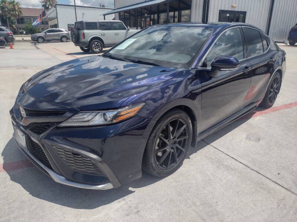 2021 Toyota Camry Image 1