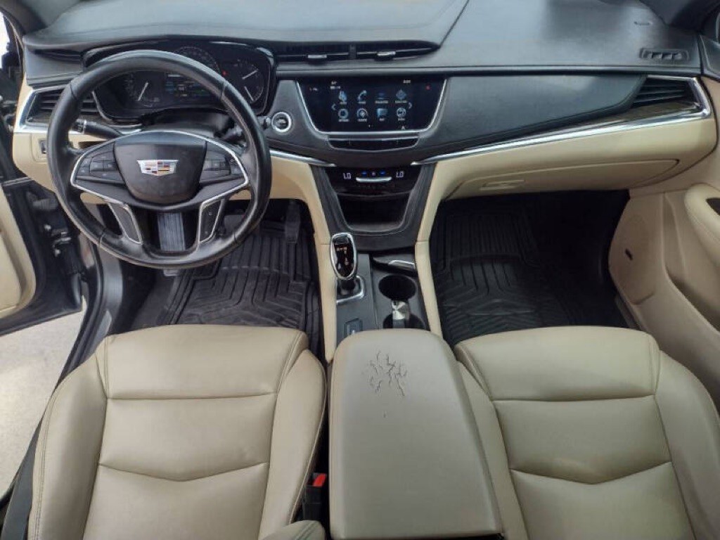 2019 Cadillac XT5 Image 10