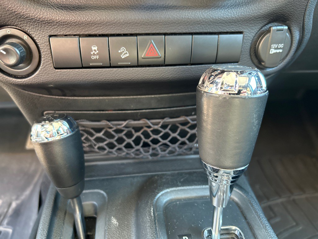 2016 Jeep Wrangler Unlimited Image 13