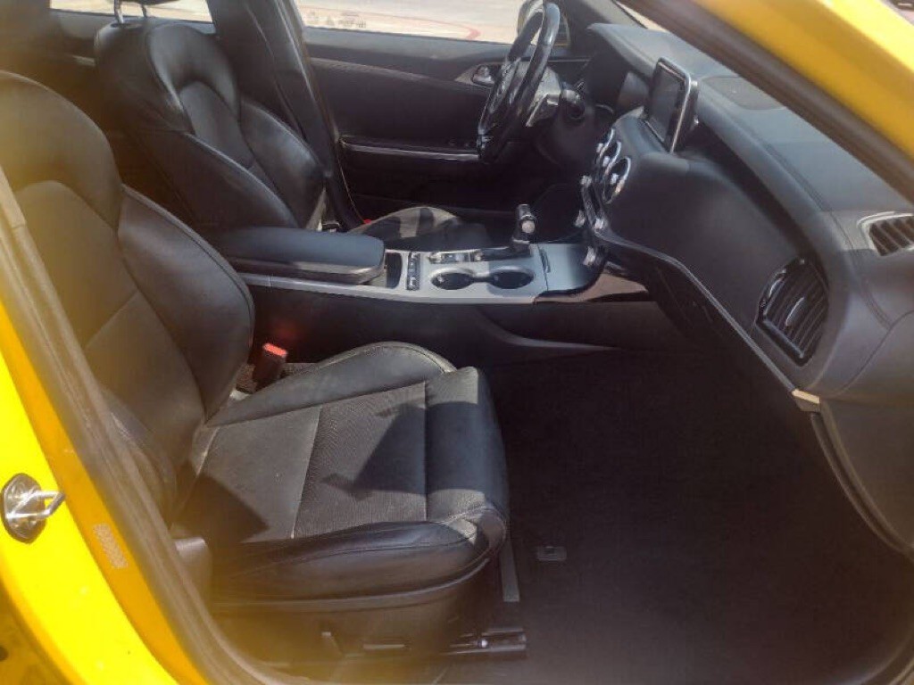 2018 Kia Stinger Image 18
