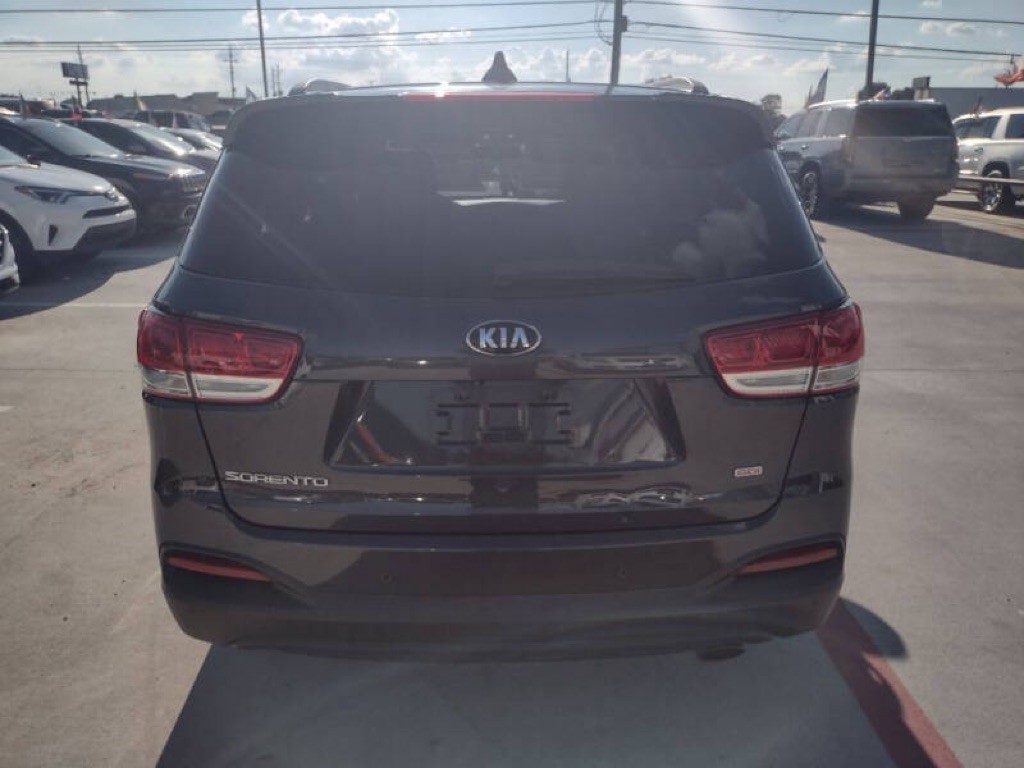 2017 Kia Sorento Image 6