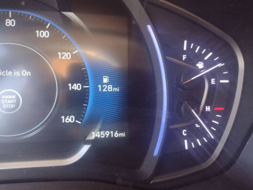 2019 Hyundai Santa Fe Image 13