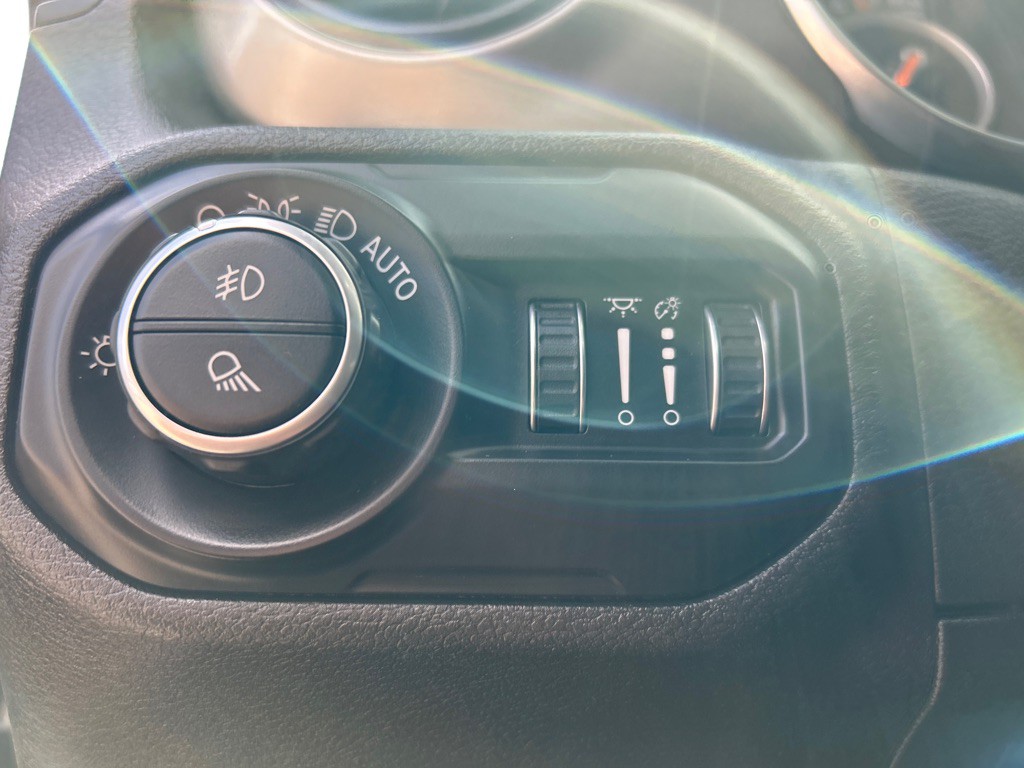 2020 Jeep Gladiator Image 11
