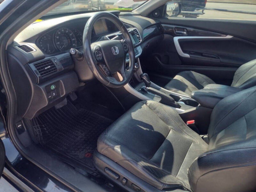 2015 Honda Accord Image 17