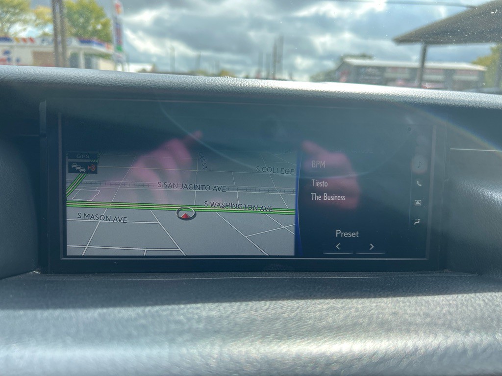 2019 Lexus IS 300 Image 15