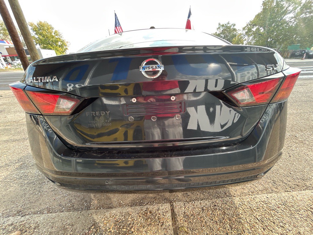 2021 Nissan Altima Image 6