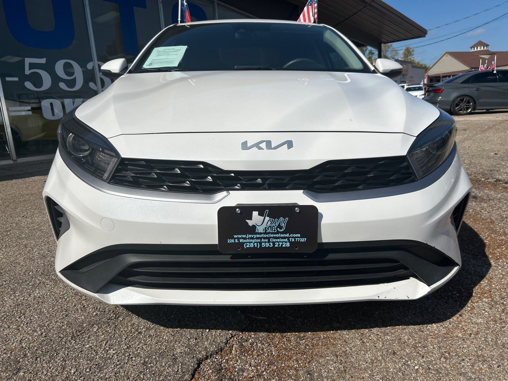 2023 Kia Forte Image 2