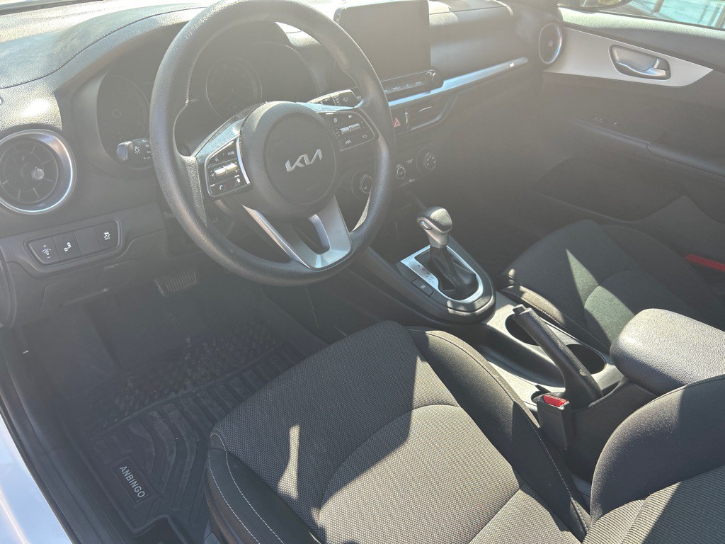 2023 Kia Forte Image 10