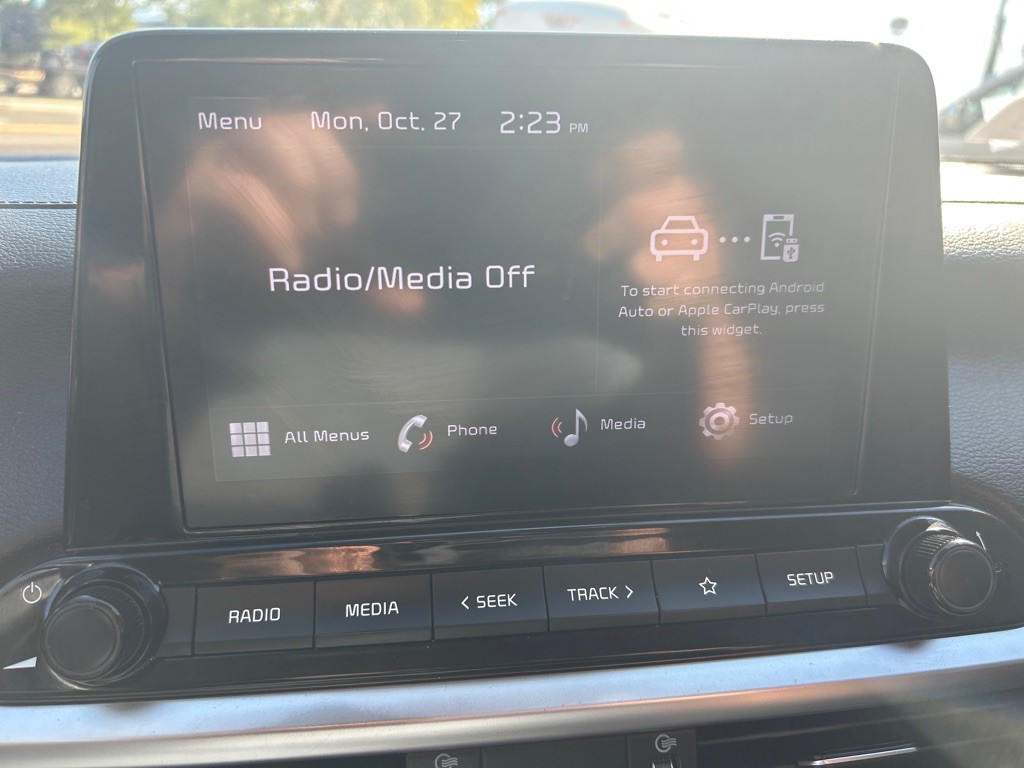 2023 Kia Forte Image 15