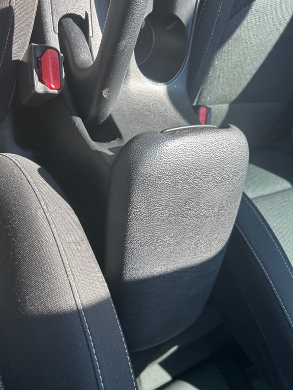 2023 Kia Forte Image 18