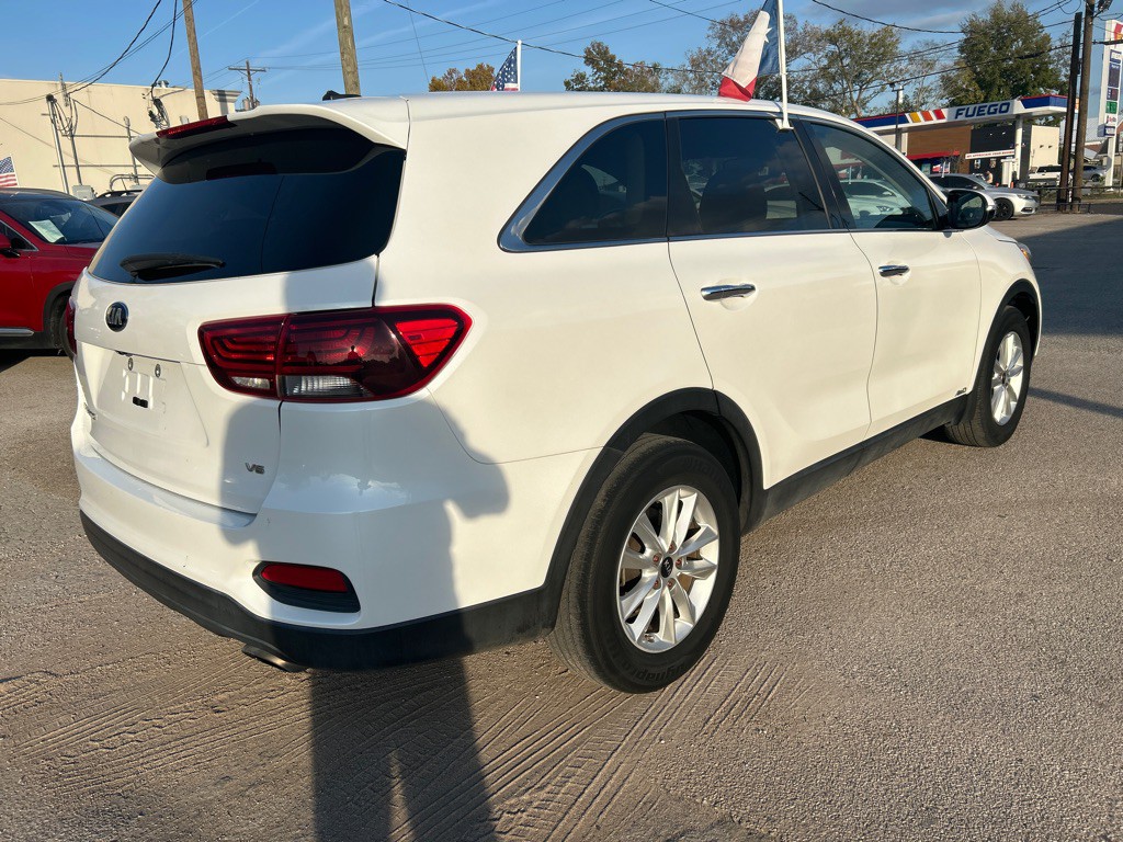 2019 Kia Sorento Image 5