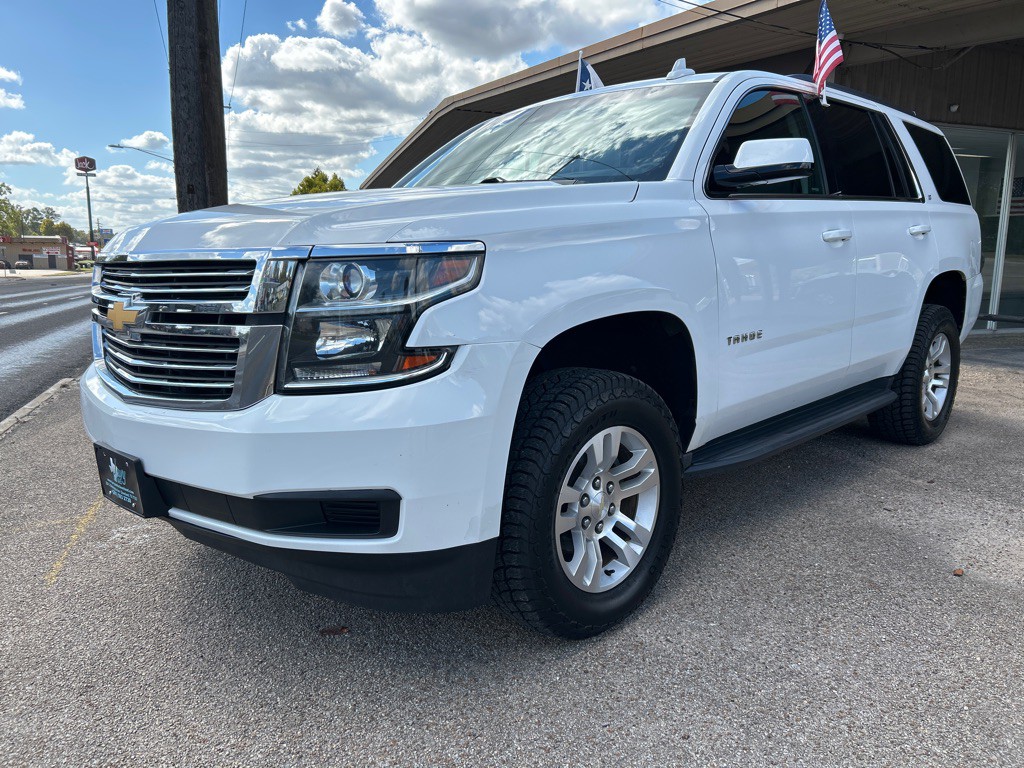 2017 Chevrolet Tahoe Image 1